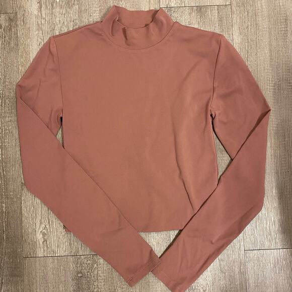 BABATON Contour Smockneck Long Sleeve in Red Willow Mauve Pink Size Small - Picture 3 of 7